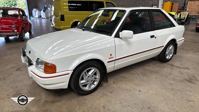 Lot 274 - 1987 FORD ESCORT XR3 INJ