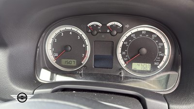 Lot 10 - 2001 VOLKSWAGEN BORA V5