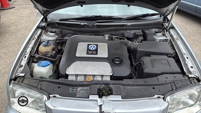 Lot 10 - 2001 VOLKSWAGEN BORA V5