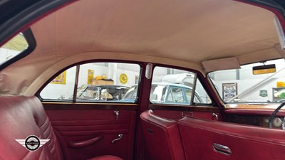 Lot 283 - 1958 WOLSELEY 15/50