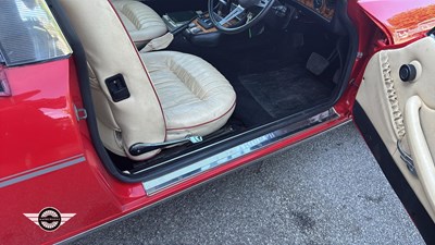 Lot 296 - 1973 TRIUMPH STAG AUTO