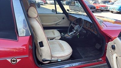 Lot 296 - 1973 TRIUMPH STAG AUTO