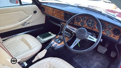 Lot 296 - 1973 TRIUMPH STAG AUTO