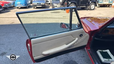 Lot 296 - 1973 TRIUMPH STAG AUTO