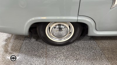 Lot 303 - 1958 AUSTIN A55