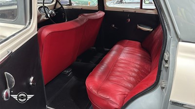 Lot 303 - 1958 AUSTIN A55