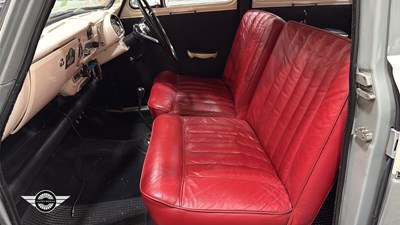 Lot 303 - 1958 AUSTIN A55