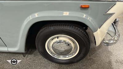 Lot 303 - 1958 AUSTIN A55