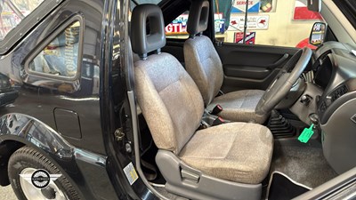 Lot 224 - 2004 SUZUKI JIMNY 02