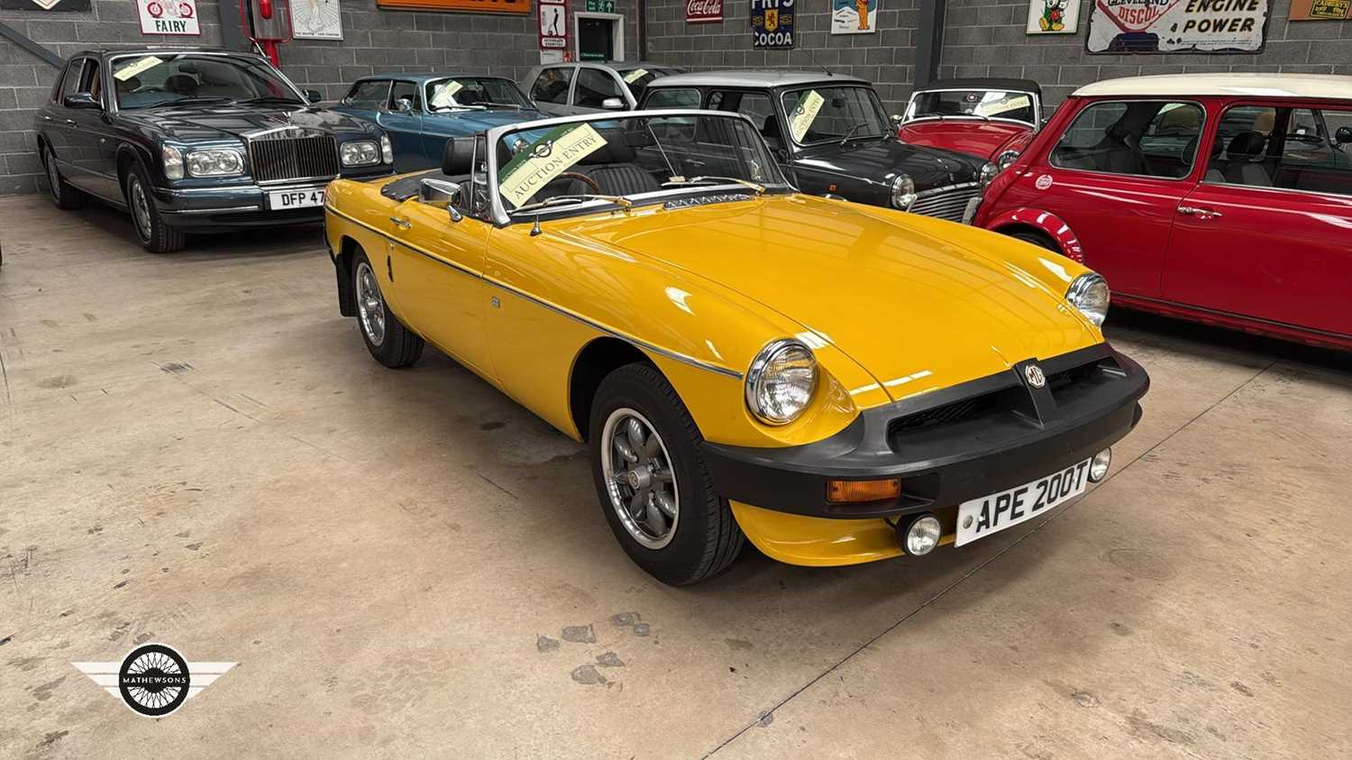 Lot 226 - 1979 MG B