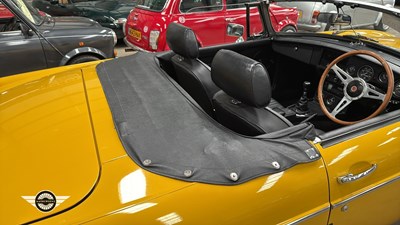 Lot 226 - 1979 MG B
