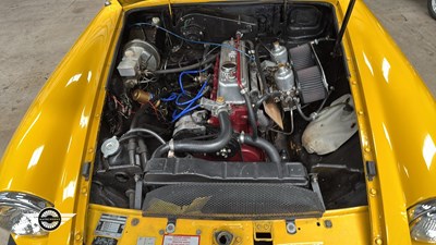 Lot 226 - 1979 MG B