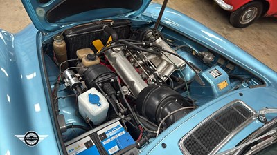 Lot 323 - 1972 VOLVO