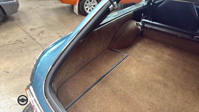 Lot 323 - 1972 VOLVO