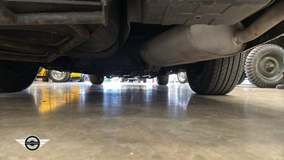 Lot 334 - 1990 BENTLEY