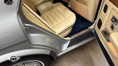 Lot 334 - 1990 BENTLEY