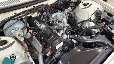 Lot 342 - 1991 VOLVO 240 GL