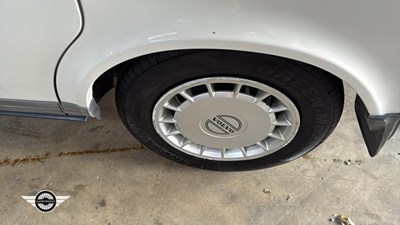 Lot 342 - 1991 VOLVO 240 GL