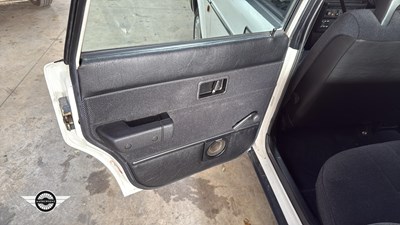 Lot 342 - 1991 VOLVO 240 GL