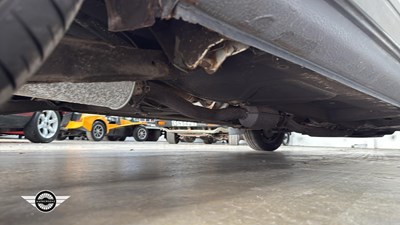 Lot 342 - 1991 VOLVO 240 GL