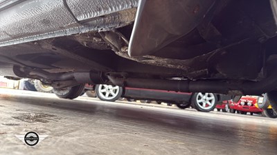 Lot 342 - 1991 VOLVO 240 GL