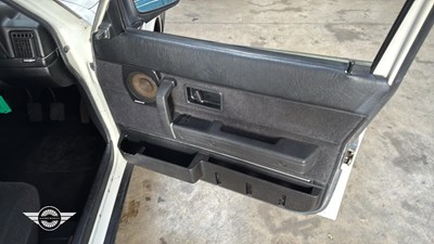 Lot 342 - 1991 VOLVO 240 GL