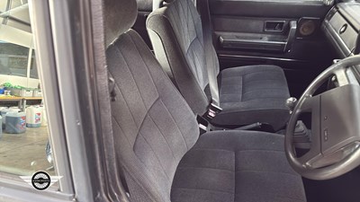 Lot 342 - 1991 VOLVO 240 GL