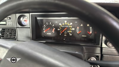 Lot 342 - 1991 VOLVO 240 GL