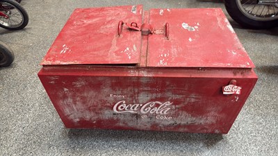 Lot 669 - 1950'S/1960'S COCA COLA GALVANISED COOLER BOX