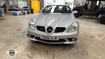 Lot 360 - 2006 MERCEDES SLK 55 AMG AUTO