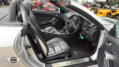 Lot 360 - 2006 MERCEDES SLK 55 AMG AUTO