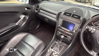Lot 360 - 2006 MERCEDES SLK 55 AMG AUTO