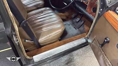 Lot 362 - 1971 WOLSELEY 18/85