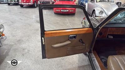 Lot 362 - 1971 WOLSELEY 18/85