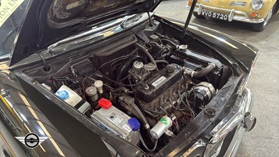 Lot 362 - 1971 WOLSELEY 18/85