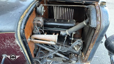 Lot 366 - 1929 SINGER
