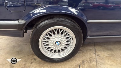 Lot 370 - 1989 BMW 325I CABRIOLET