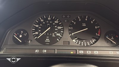 Lot 370 - 1989 BMW 325I CABRIOLET