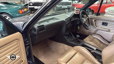 Lot 370 - 1989 BMW 325I CABRIOLET
