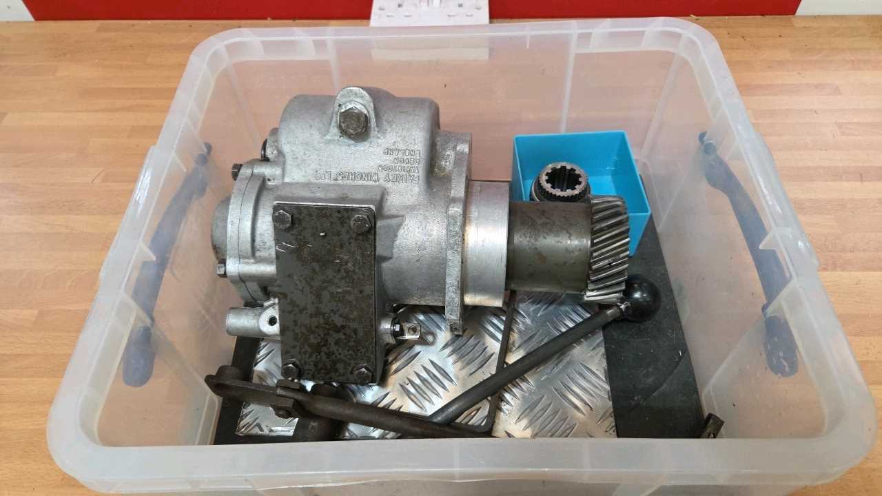 Lot 519 - SERIES 2/3 LAND ROVER FAIREY OVERDRIVE