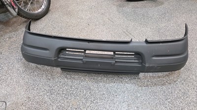 Lot 569 - FORD ESCORT MK4 FRONT BUMPER NEW OLD STOCK