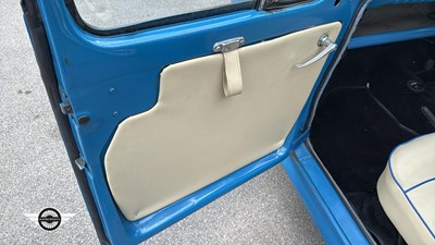 Lot 256 - 1956 AUSTIN