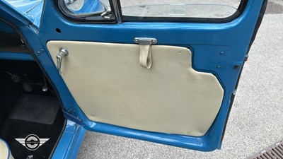 Lot 256 - 1956 AUSTIN