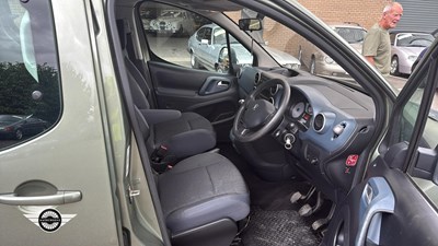 Lot 416 - 2009 PEUGEOT PARTNER TEPEE S HDI 75