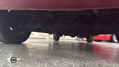 Lot 386 - 1979 MG B GT