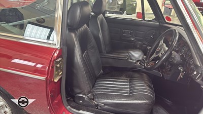 Lot 386 - 1979 MG B GT