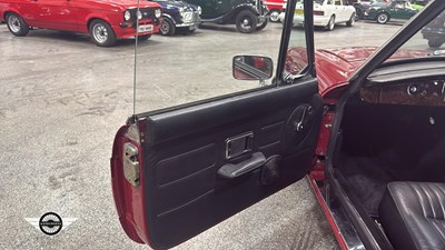 Lot 386 - 1979 MG B GT