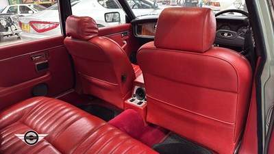 Lot 420 - 1979 JAGUAR 4.2 XJ6 AUTO