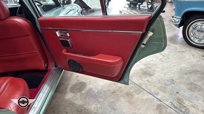 Lot 420 - 1979 JAGUAR 4.2 XJ6 AUTO