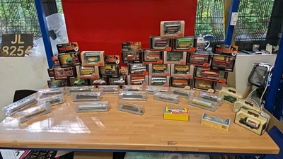 Lot 147 - LARGE SELECTION OF BUSSES , TRAINS AND CAR MODELS